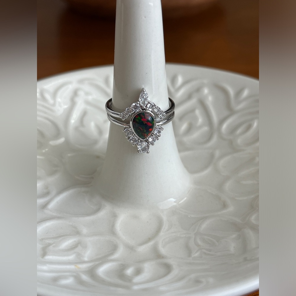 Bomb Party October Size 8